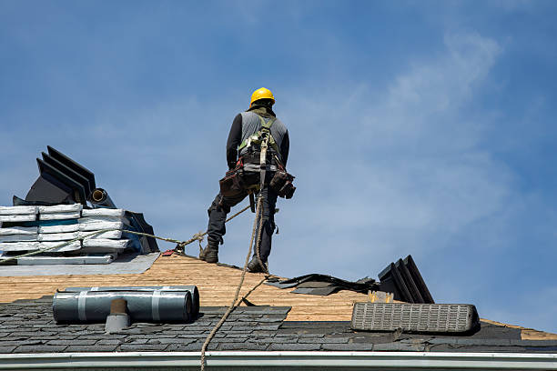 Professional Gutter Installation technician working in Chewelah, WA